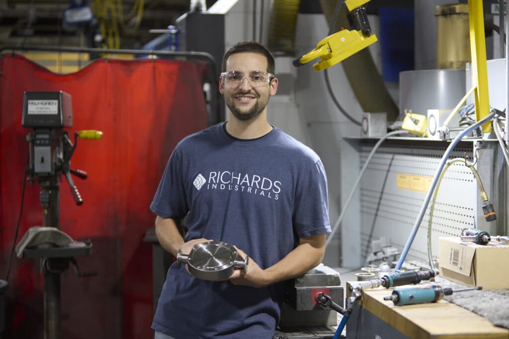 0540 Richards Industries18058